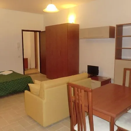 Il Casaletto Dei Ludi Aparthotel Aranova